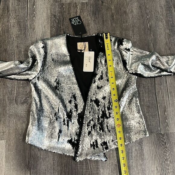Evereve Chaser sequin drape front jacket reversible sequin black silver NWT - XS - Picture 7 of 8